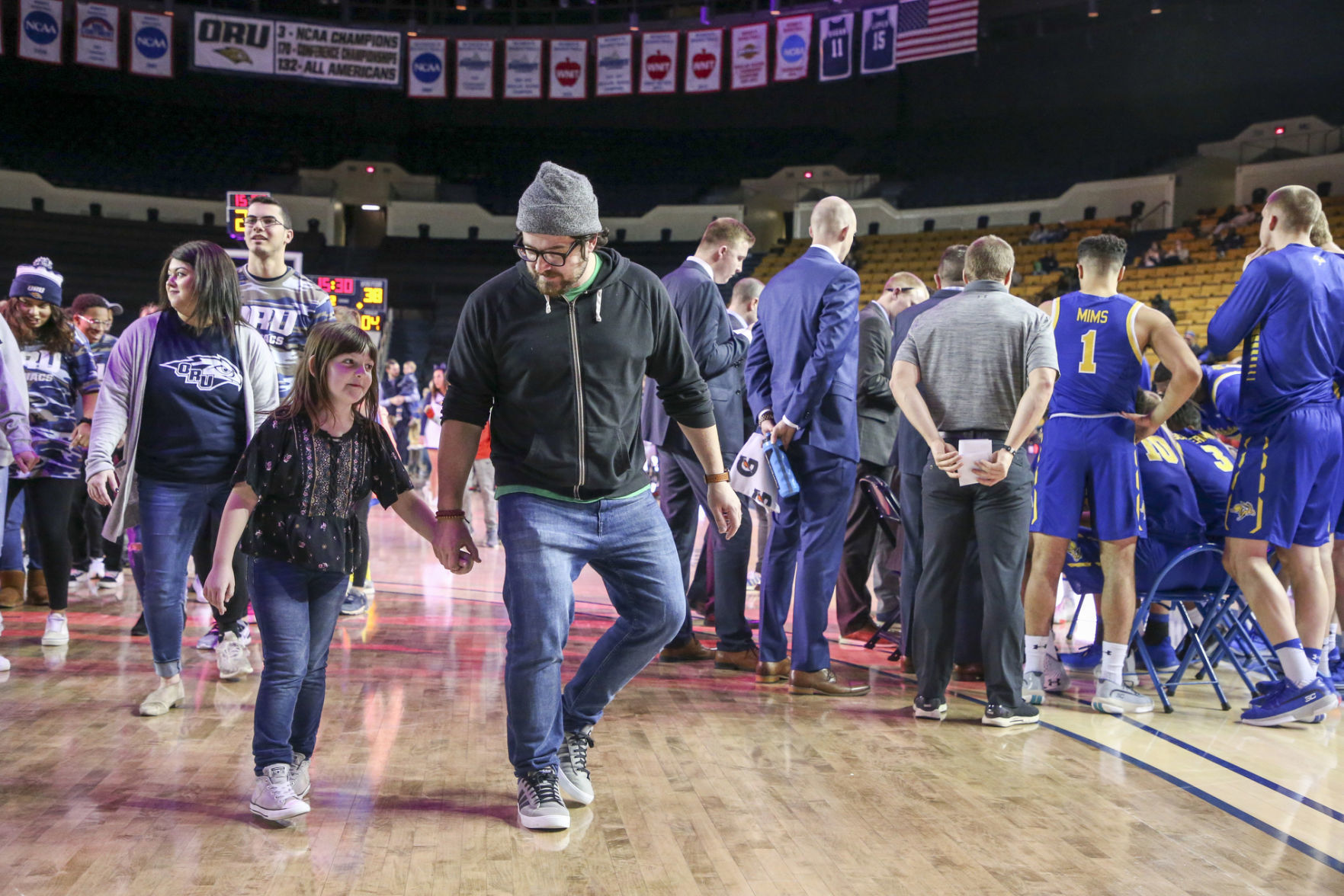 Oral Roberts Golden Eagles vs South Dakota State Jackrabbits